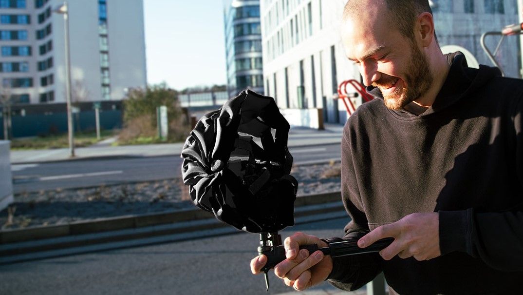 Inflatable bike online helmet